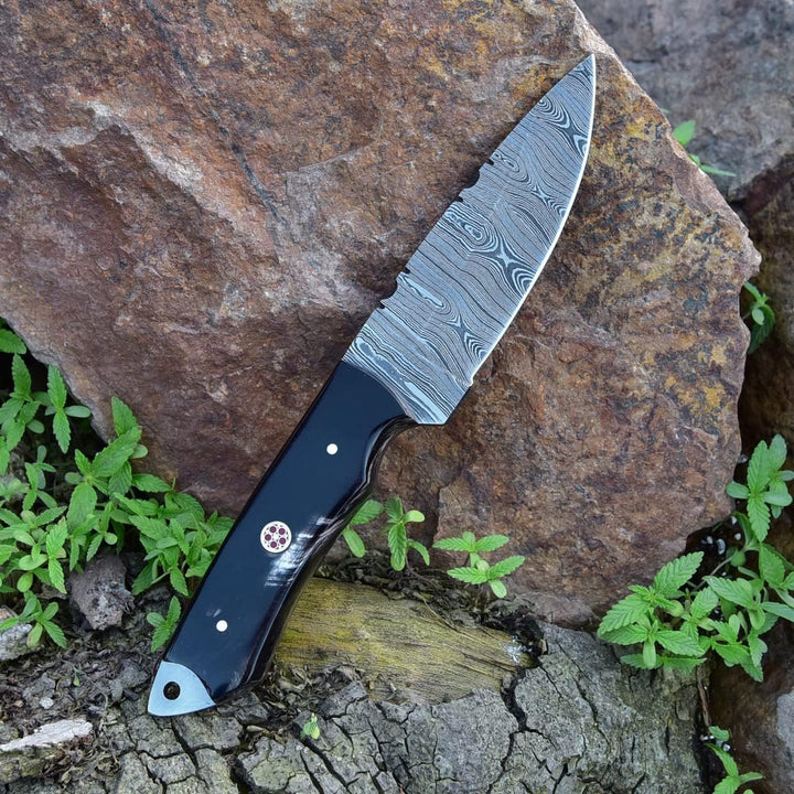 Outdoor Damascus Knife 8.5" | Buffalo Horn Handle