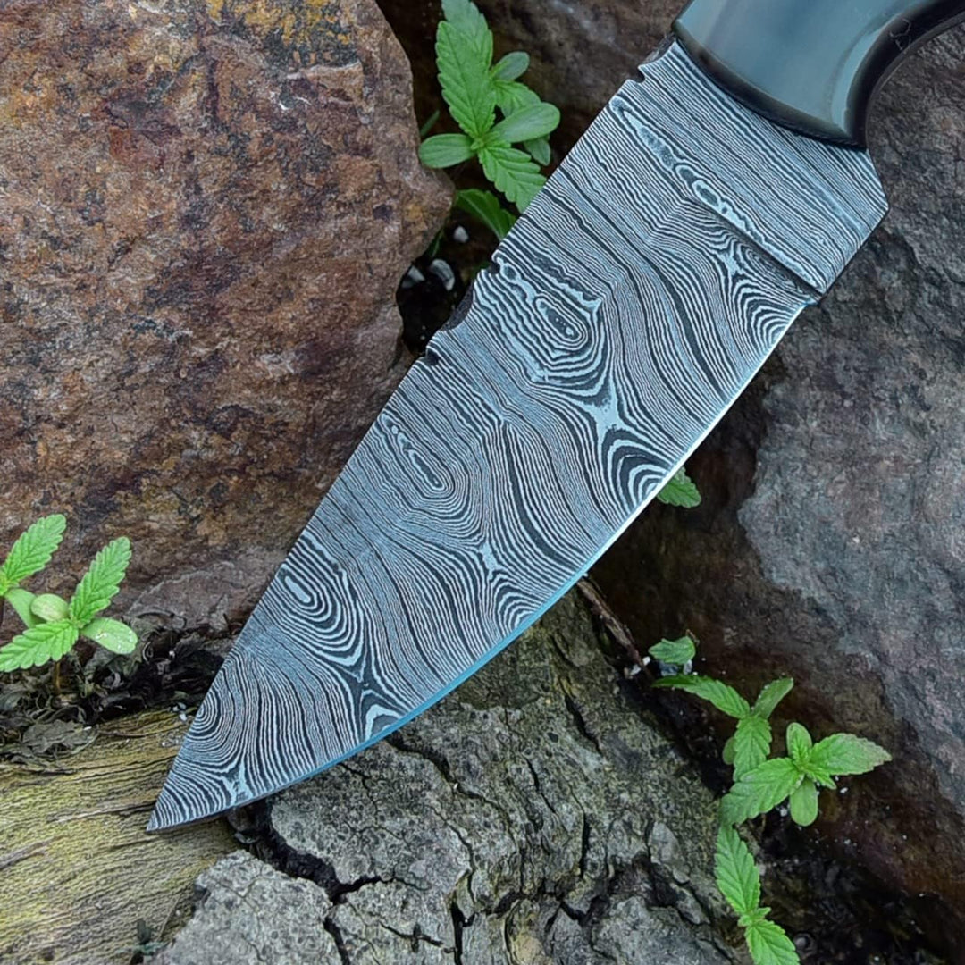Outdoor Damascus Knife 8.5" | Buffalo Horn Handle
