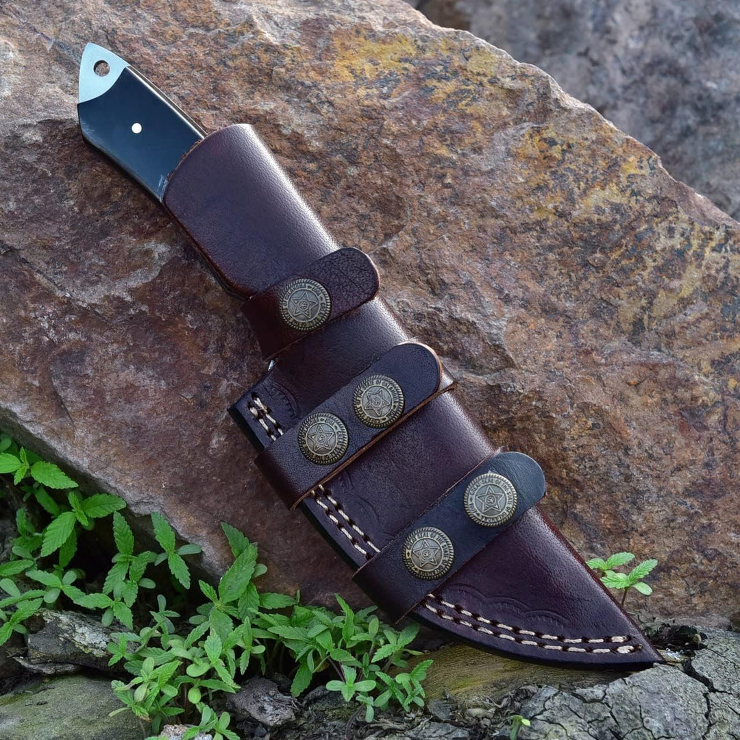 Outdoor Damascus Knife 8.5" | Buffalo Horn Handle