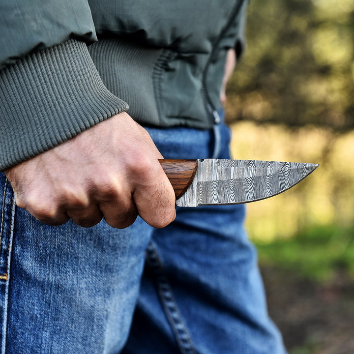 Hand-Forged  Damascus Hunting Knife 7" | Rose Wood Handle