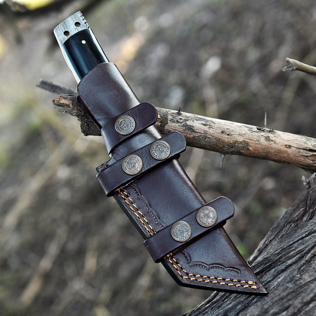 Outdoor Hunting Steel Knife 9.5" | Bull Horn Handle