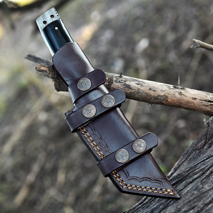 Outdoor Hunting Steel Knife 9.5" | Bull Horn Handle