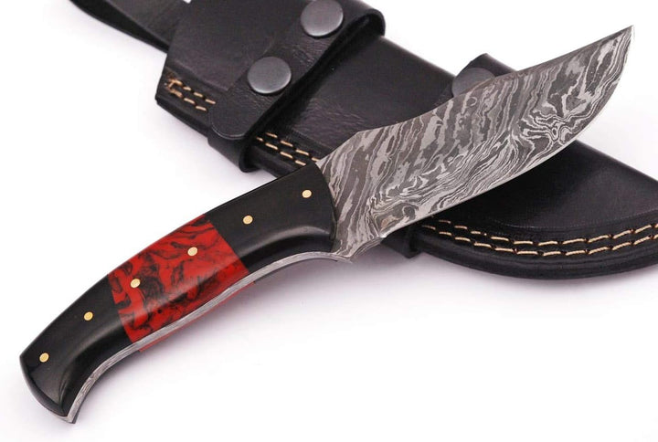 Damascus Steel Handmade 8.5" Hunting Knife -Full Tang Fixed Blade Knife With Leather Sheath-Bull Horn and Resin Handle-Gift for Him , Men