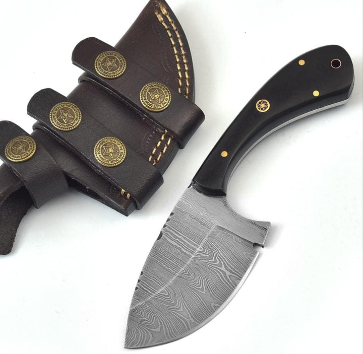 Skinning Damascus Hunting Knife 7" | Buffalo Horn Handle