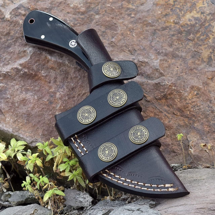 Skinning Damascus Hunting Knife 7" | Buffalo Horn Handle