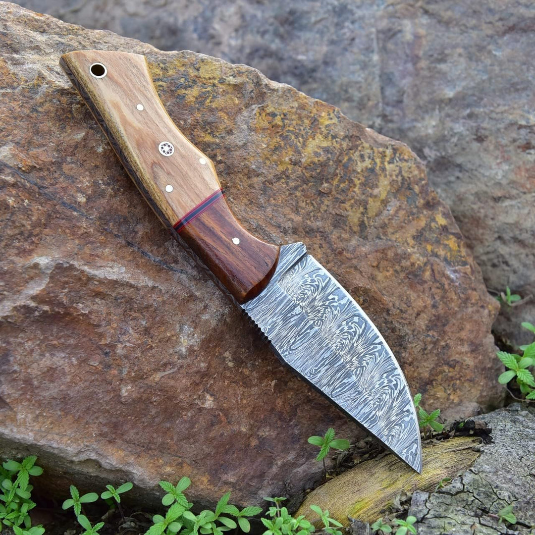 Damascus Hunting Knife 8.5" | EDC Pocket, Wood Handle